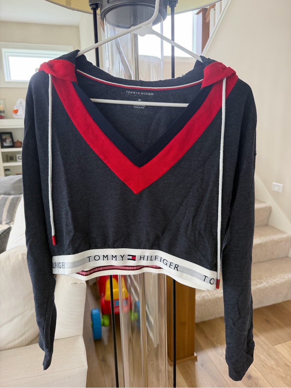 Tommy Hilfiger Black V-Neck Cropped Sweater Hoodie with Red Trim